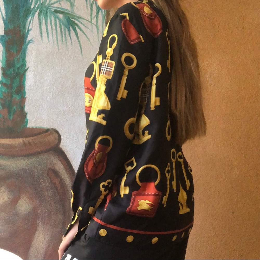 Burberry long sleeve silk shirt. BRAND NEW ‼️